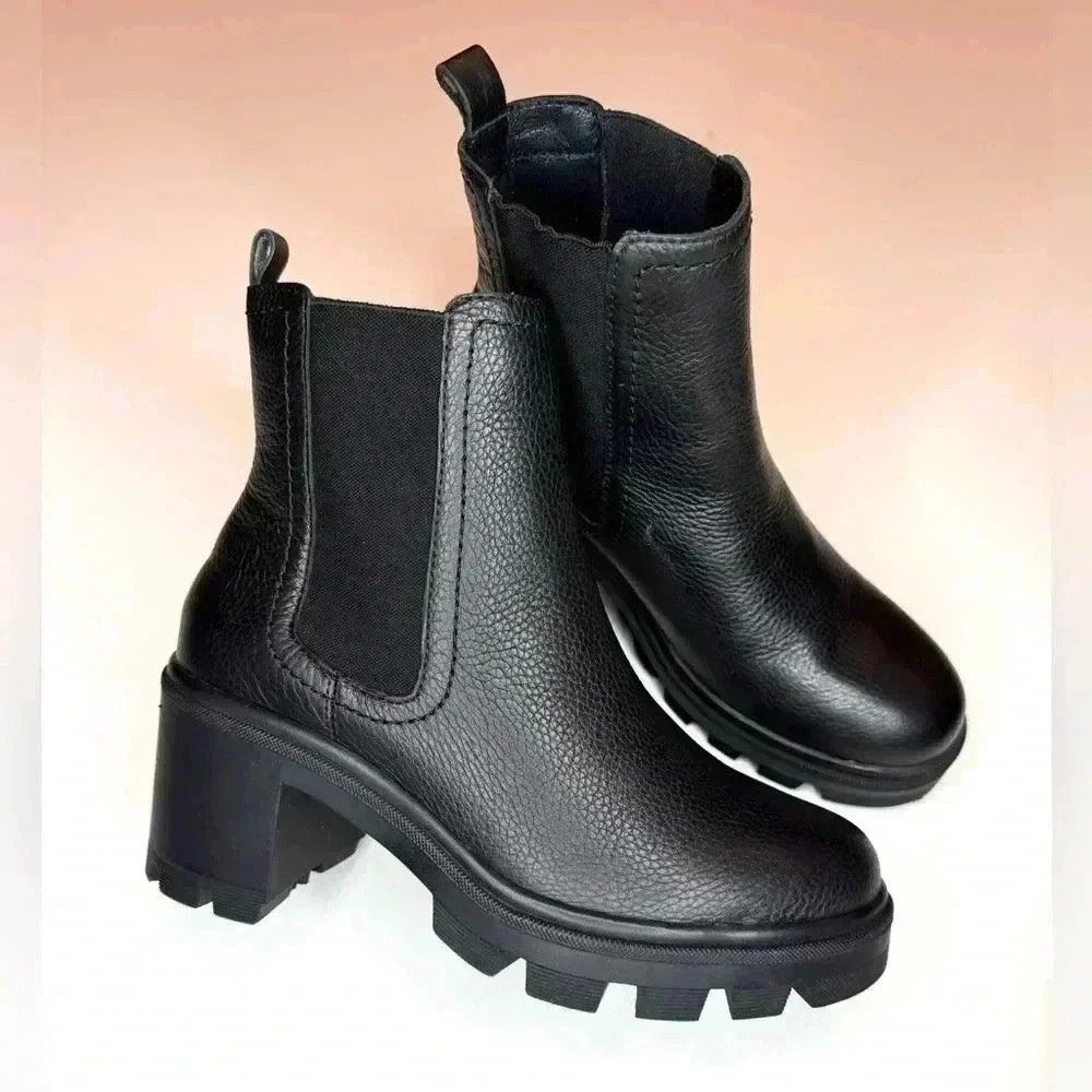 Splendid Women’s Marion Chelsea Black Booties Size-6M